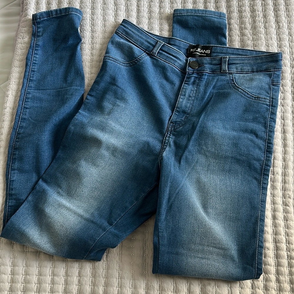 Fit Jeans! Worn twice!